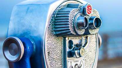 Dependency Injection based on request headers